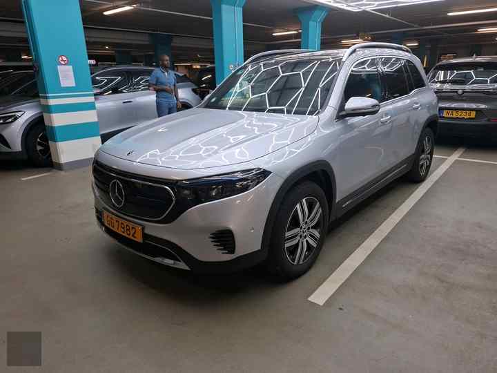 Slika vozila MERCEDES-BENZ EQB
