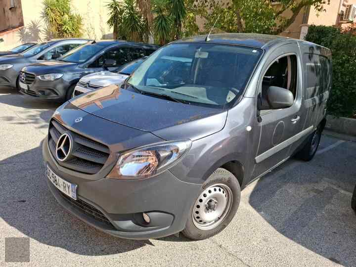Slika vozila MERCEDES-BENZ T-Class