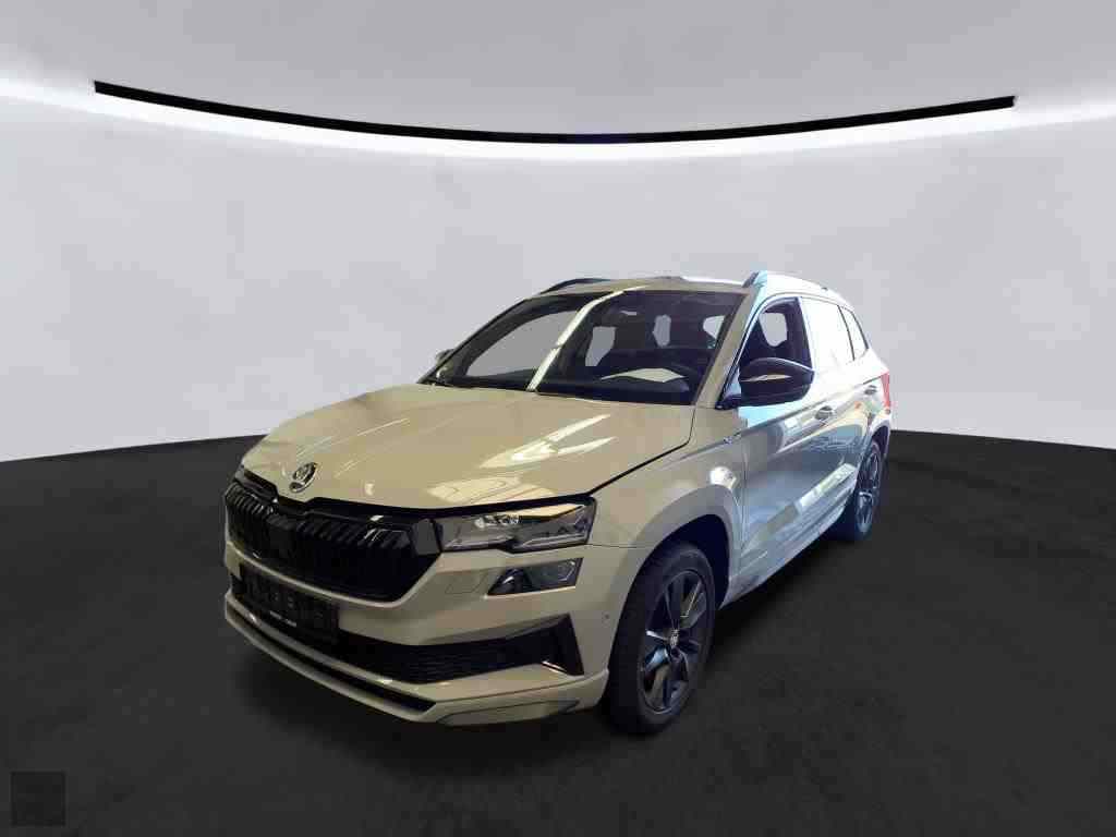 Снимка на превозно средство ŠKODA KAROQ